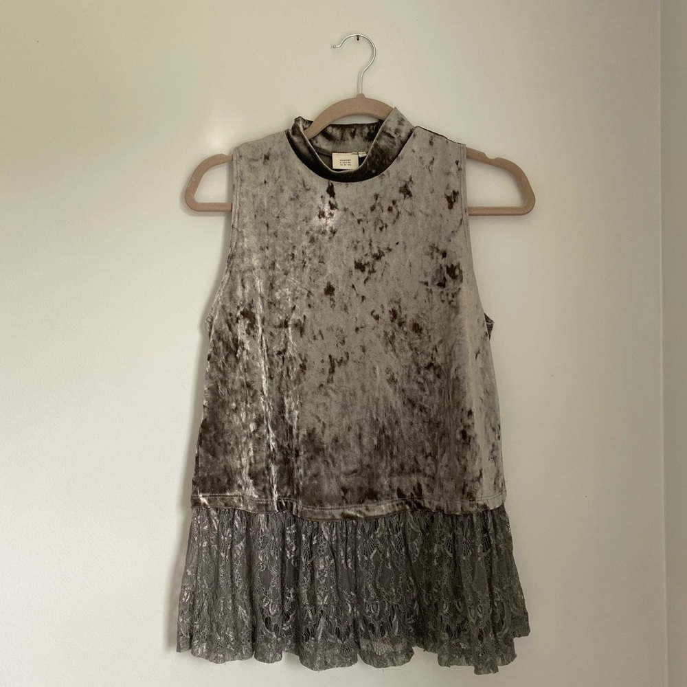 Crushed velvet mock neck